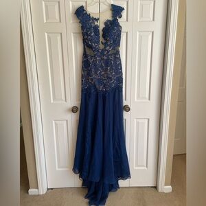 Mac Duggal Blue Lace Prom Dress
